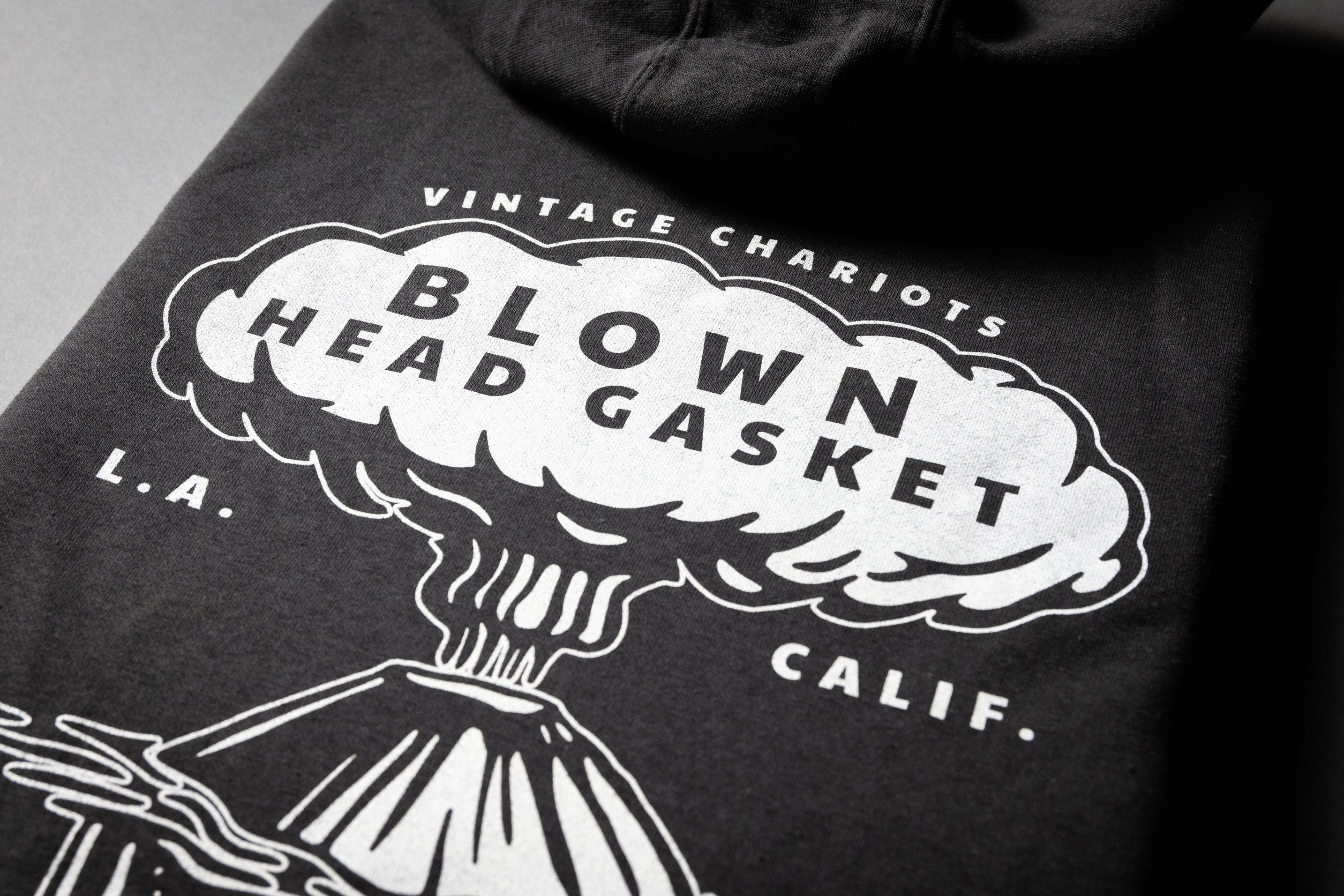BLOWN HEAD GASKET UNISEX PREMIUM PULLOVER HOODIE (Vintage Black)