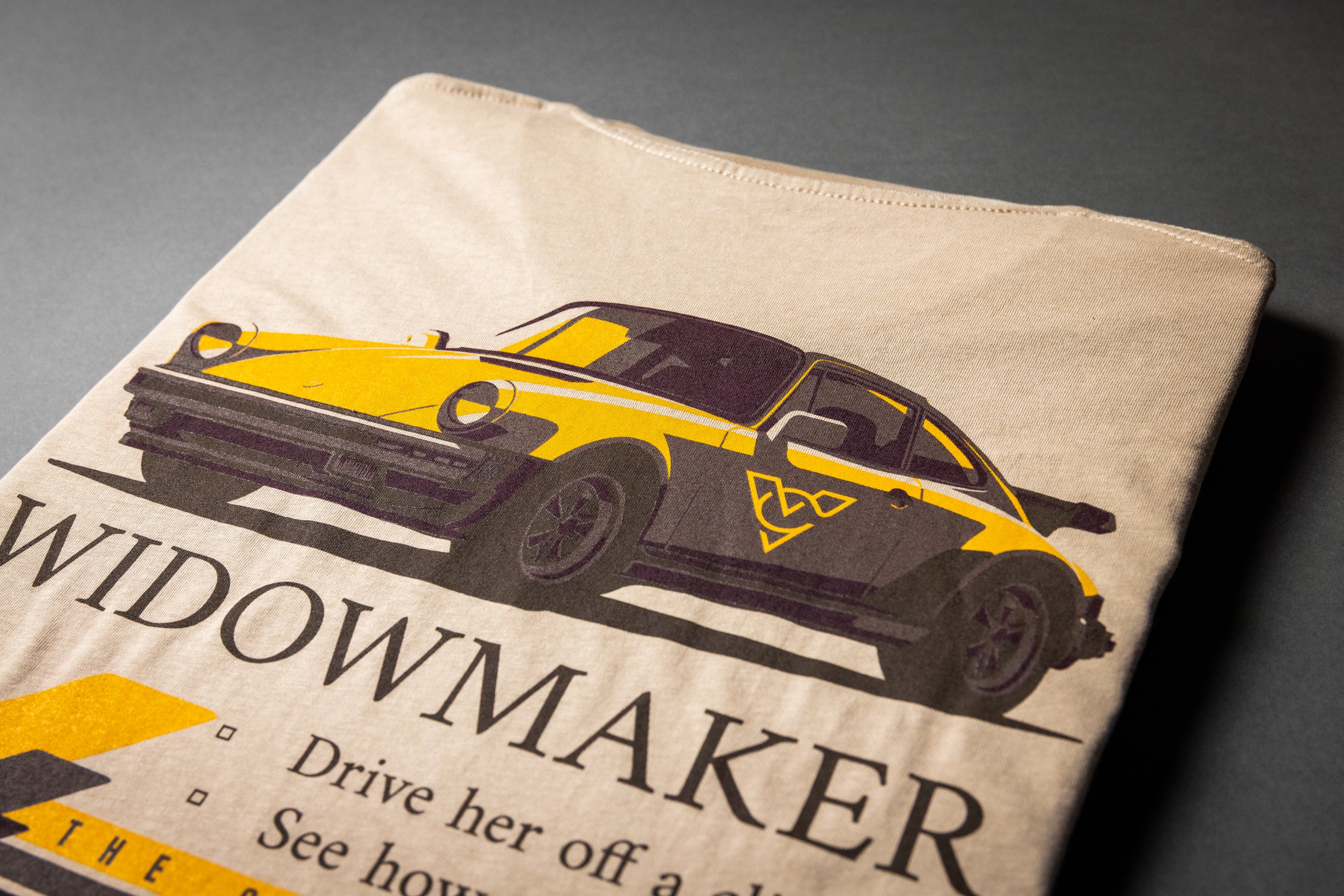 WIDOWMAKER TEE (Sand)