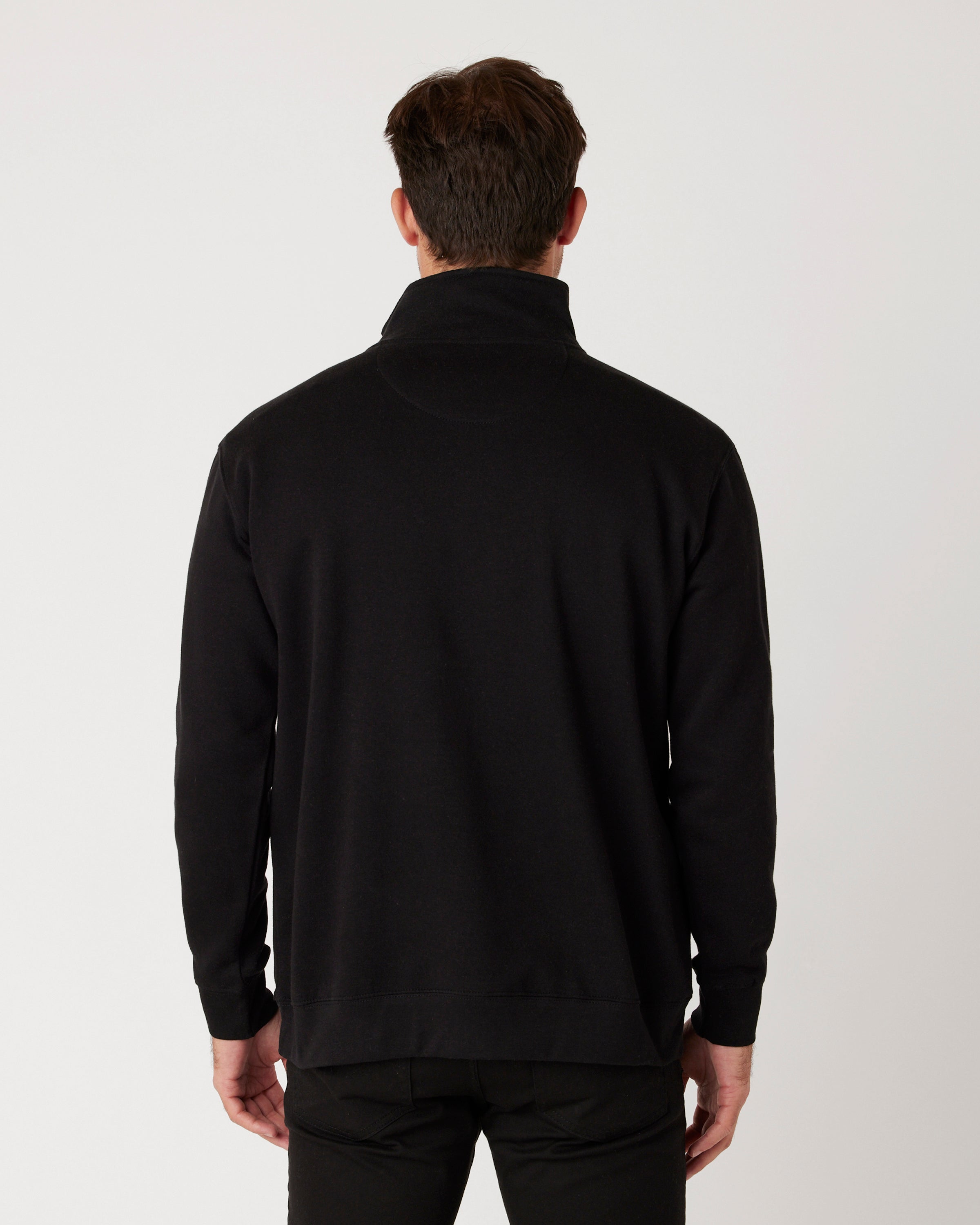 CHARIOTS EMBROIDERED QUARTER ZIP FLEECE PULLOVER (Black)