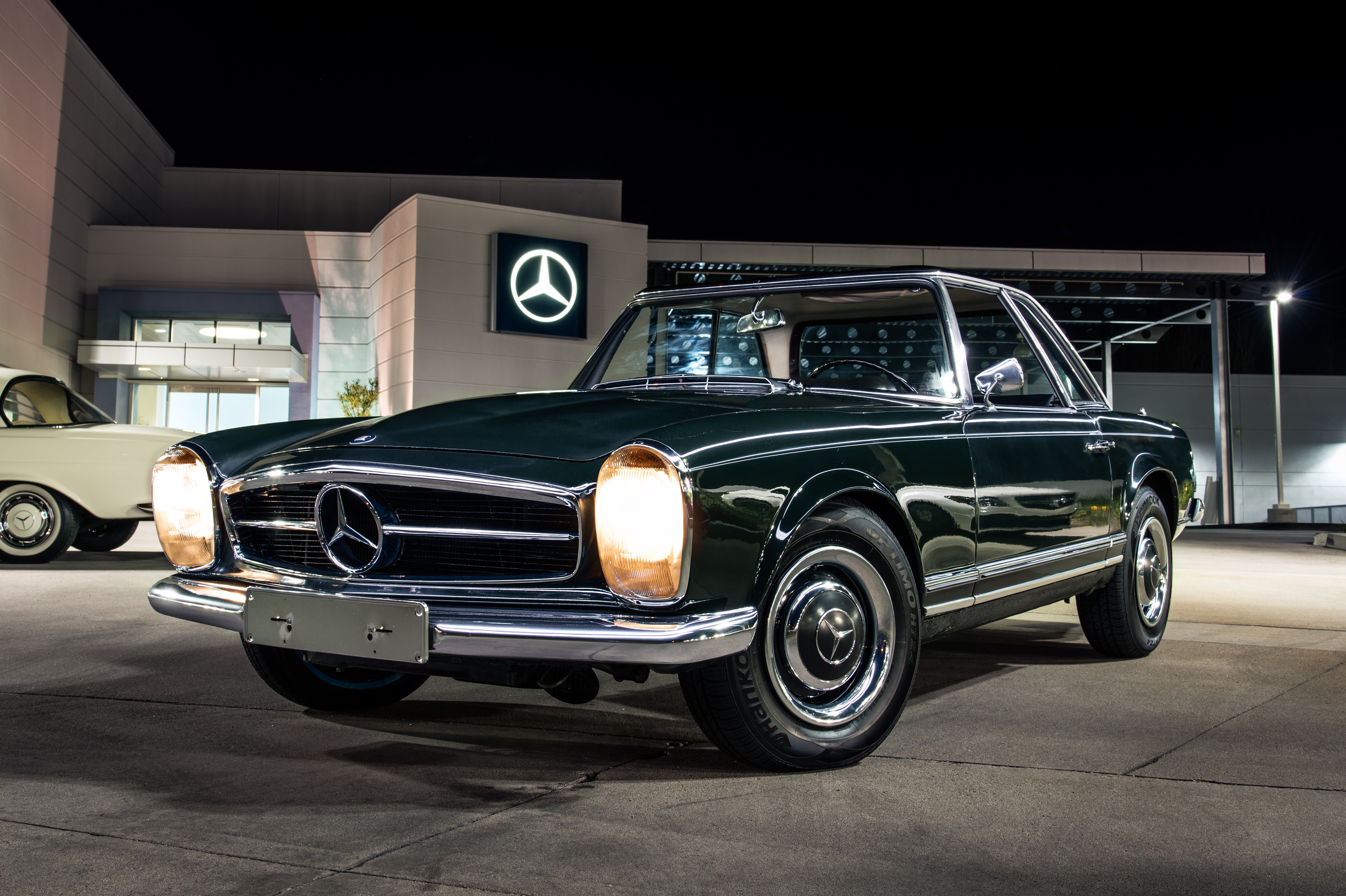 1965/1967 Mercedes-Benz Coupes