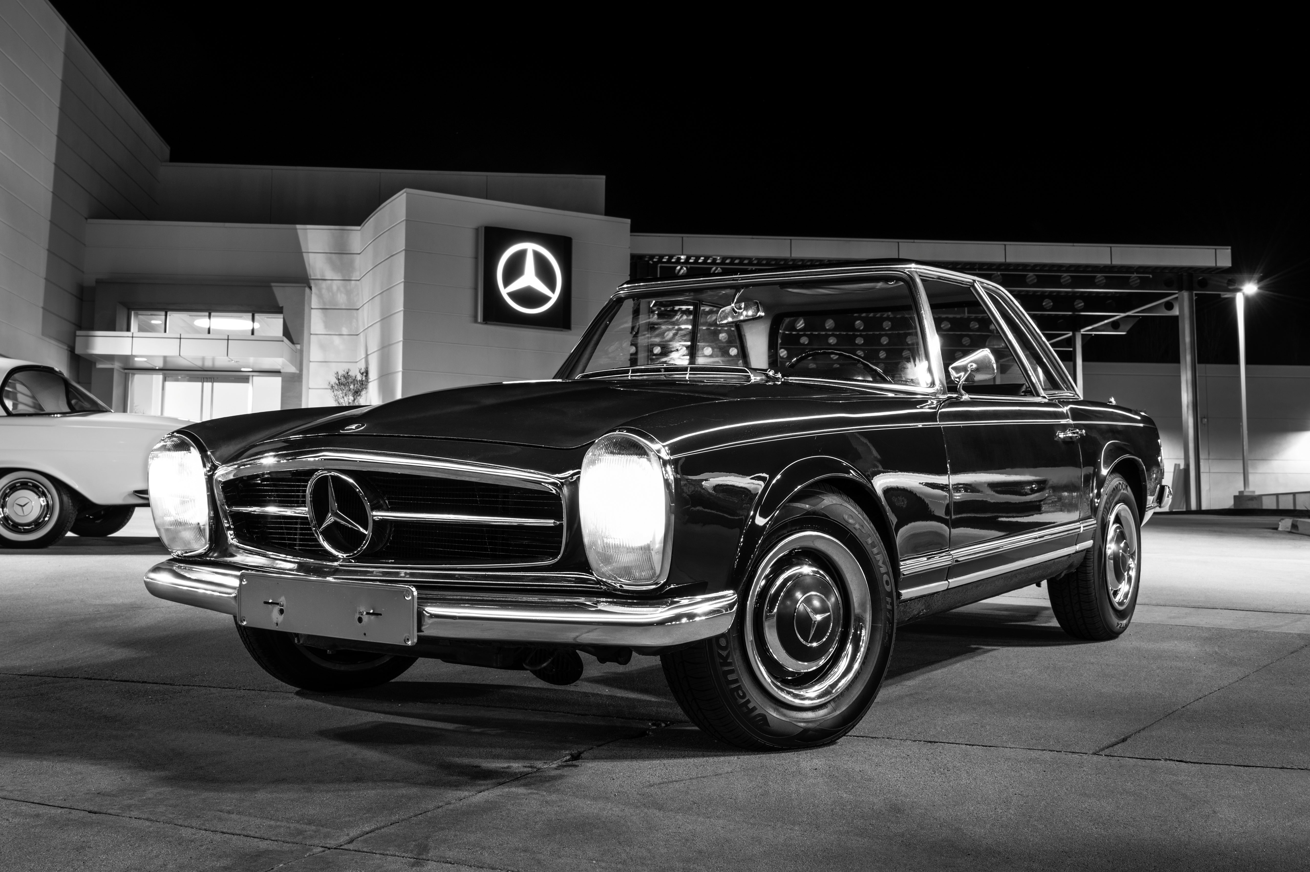 1965/1967 Mercedes-Benz Coupes