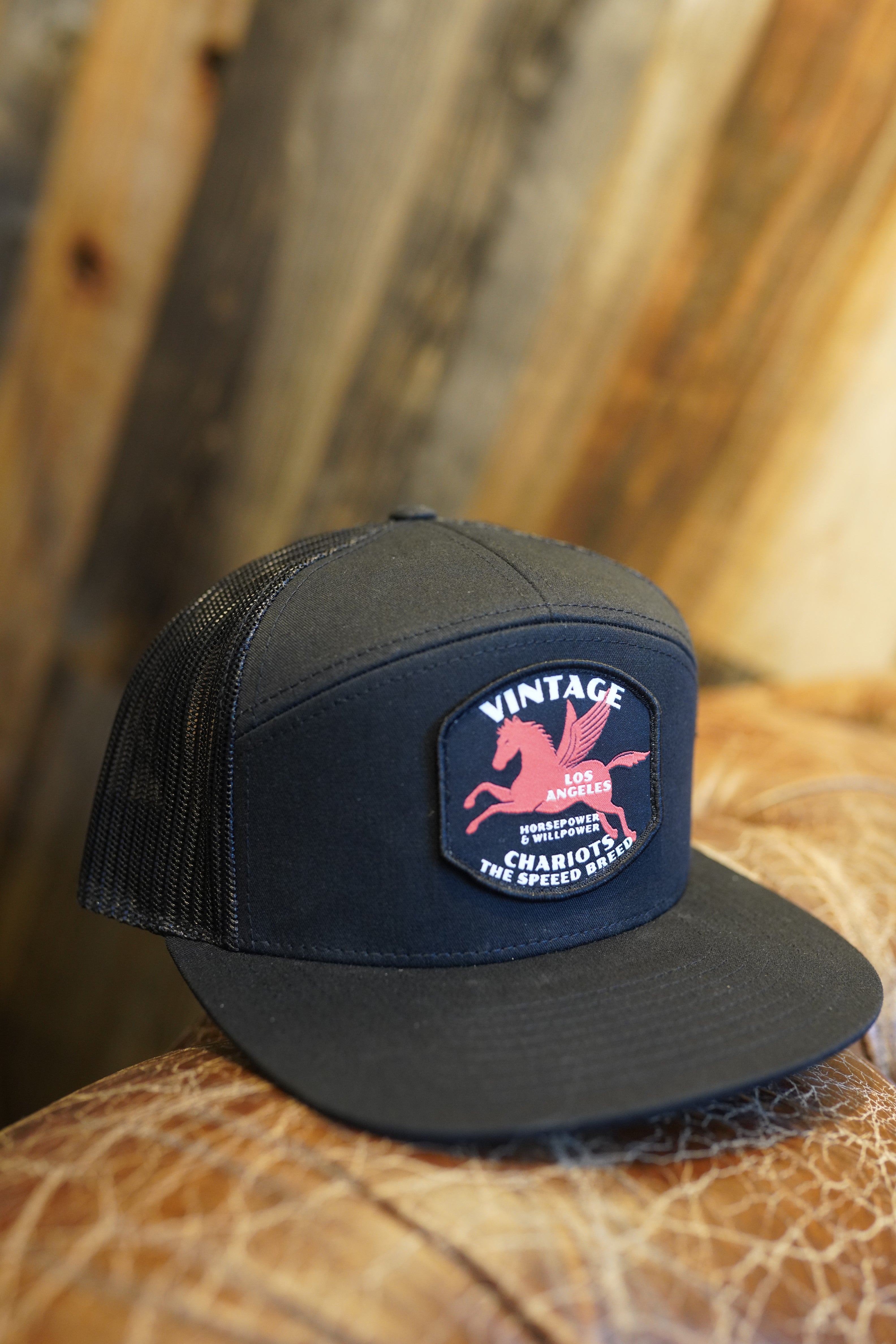 PEGASUS (Black/Black 7-Panel)
