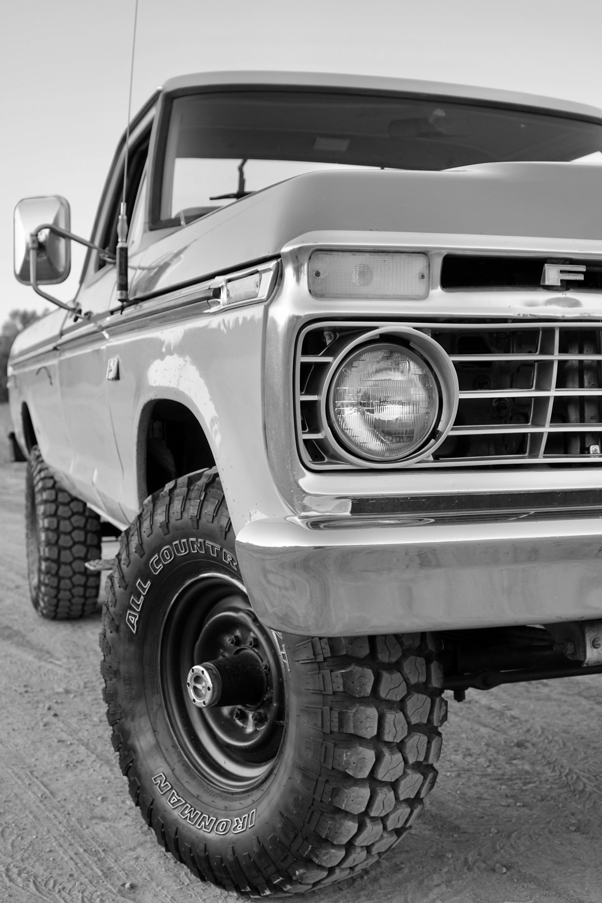 1975 Ford F-250 Highboy Parrot Orange FINE ART PRINT