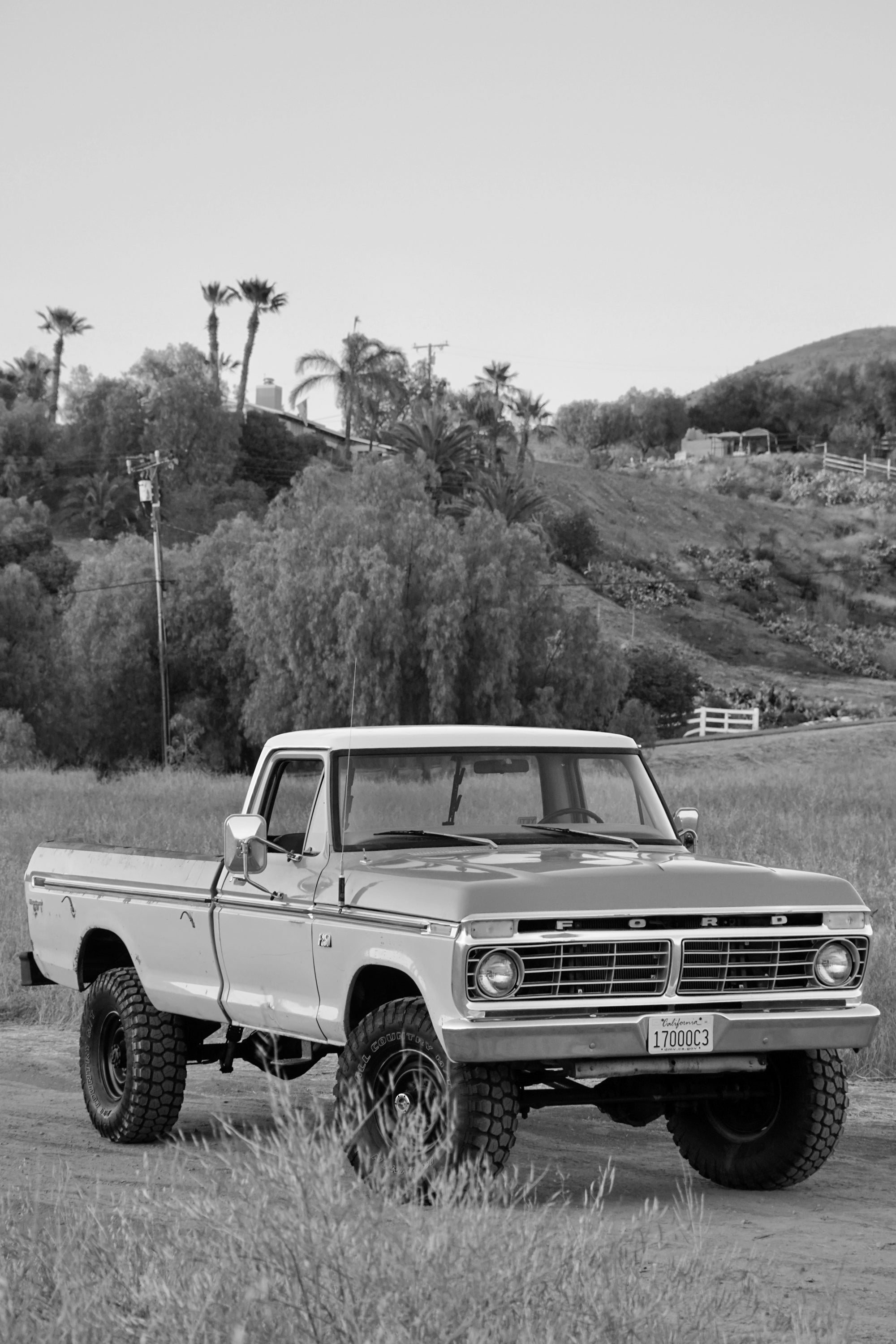 1975 Ford F-250 Highboy Parrot Orange FINE ART PRINT