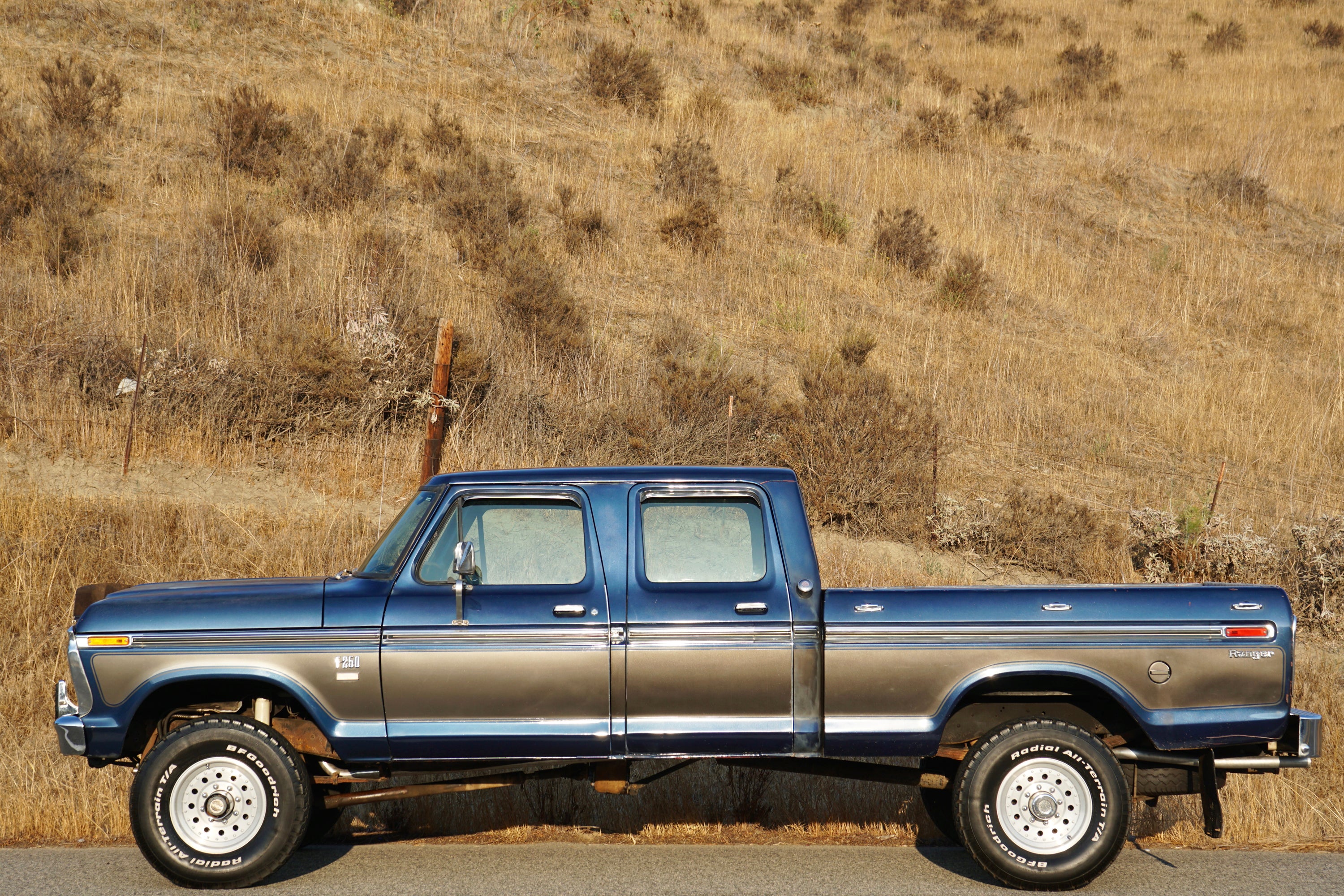 1976 Ford F-250 Crew Cab FINE ART PRINT