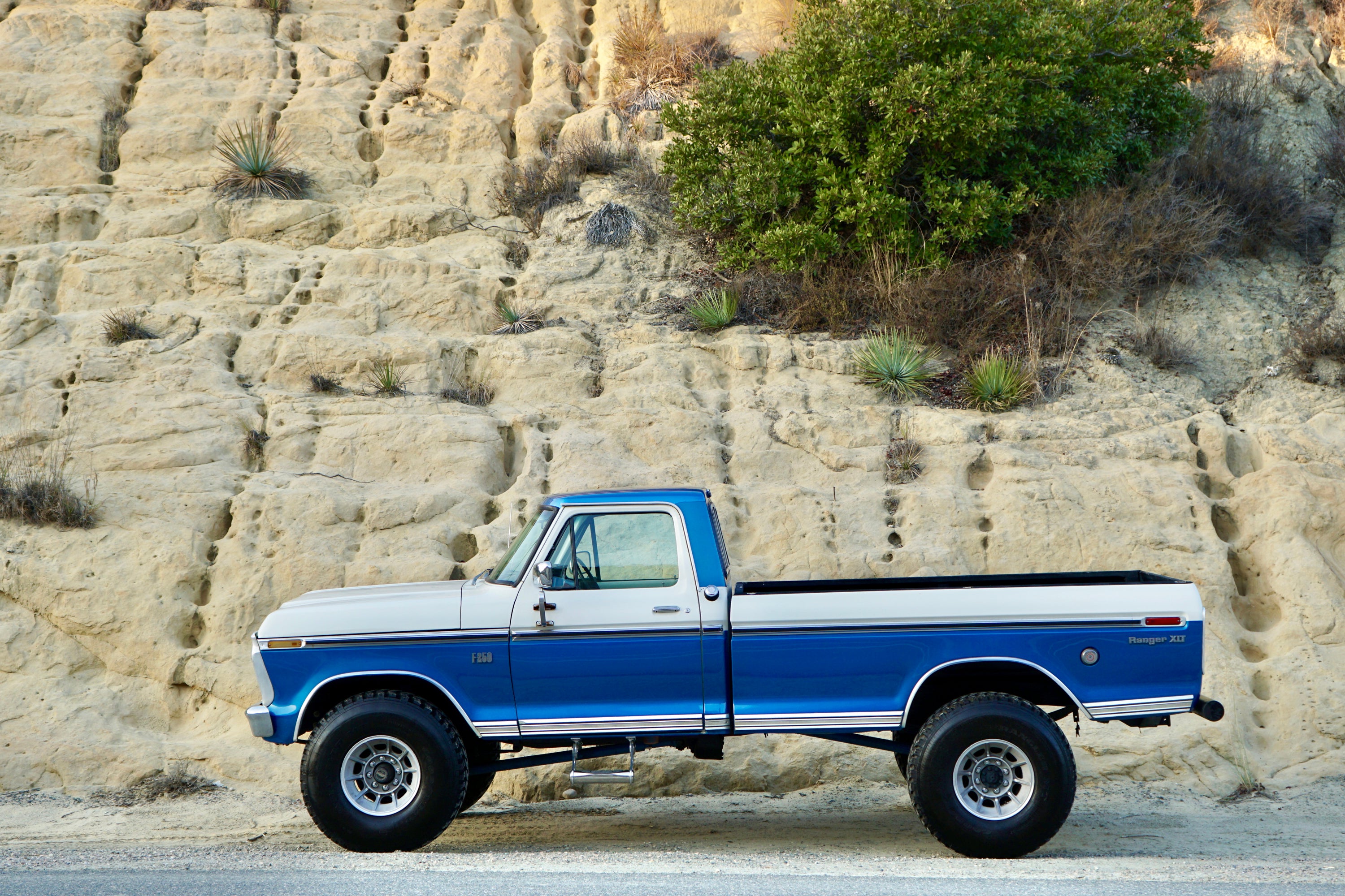 1973 Ford F-250 Highboy Bahama Blue FINE ART PRINT