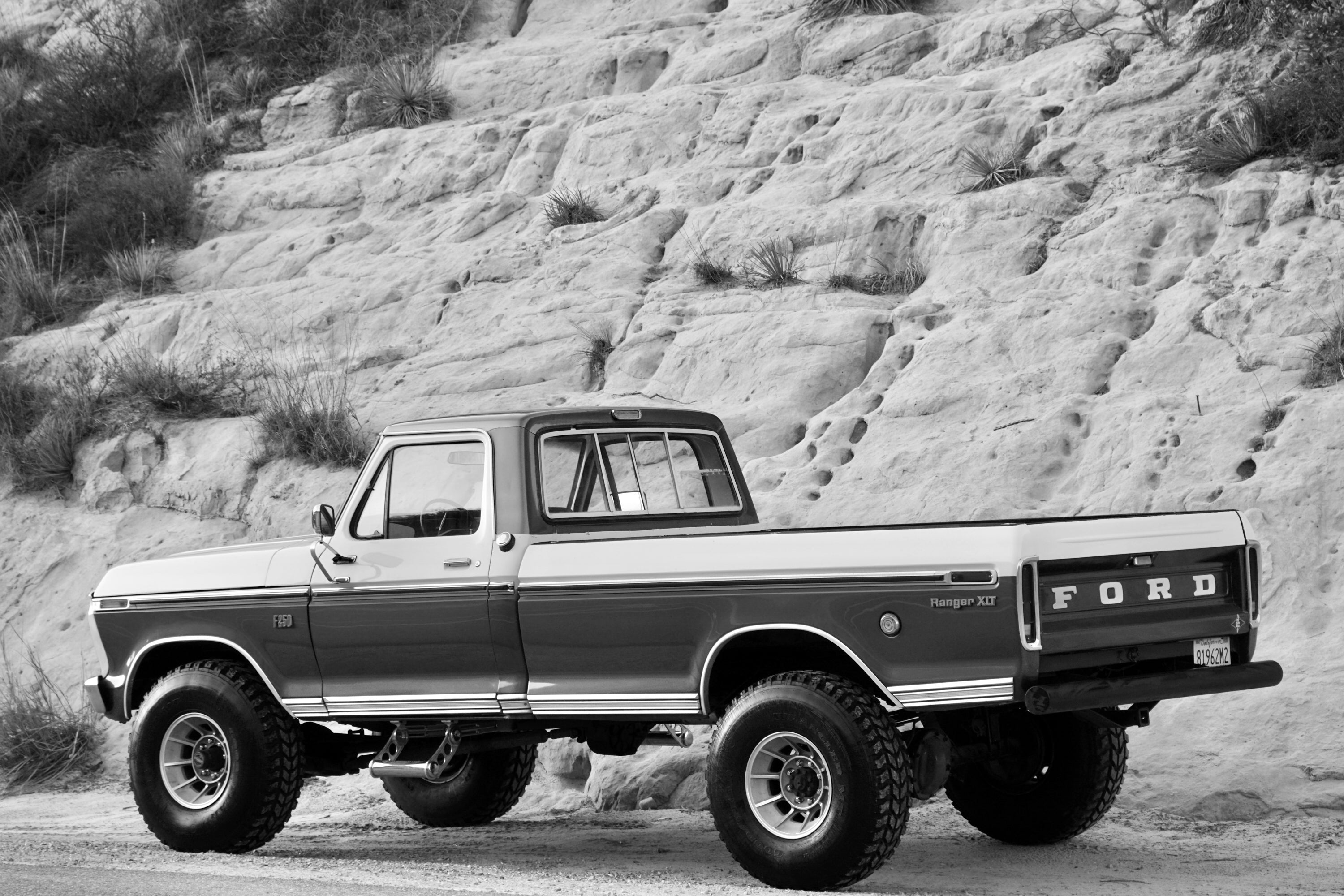 1973 Ford F-250 Highboy Bahama Blue FINE ART PRINT