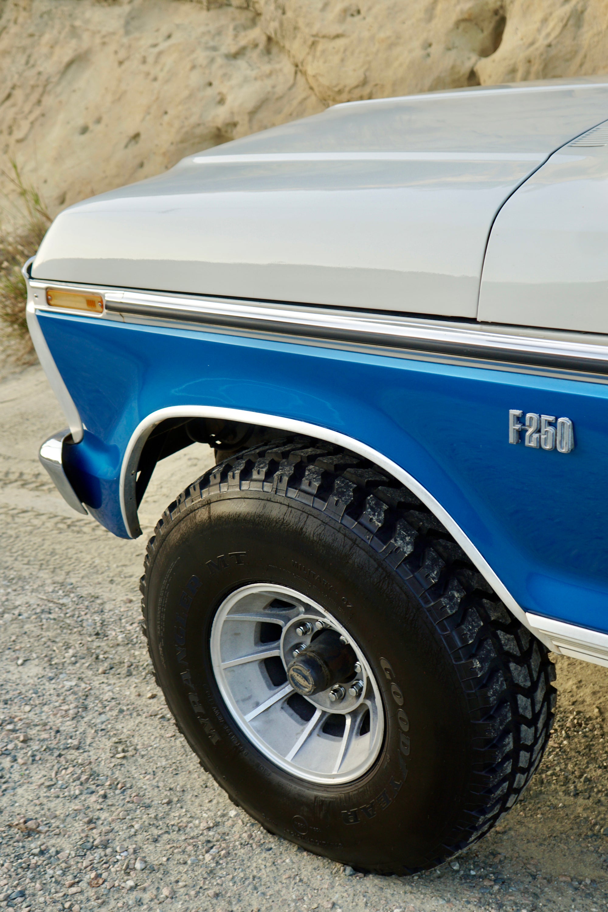 1973 Ford F-250 Highboy Bahama Blue FINE ART PRINT