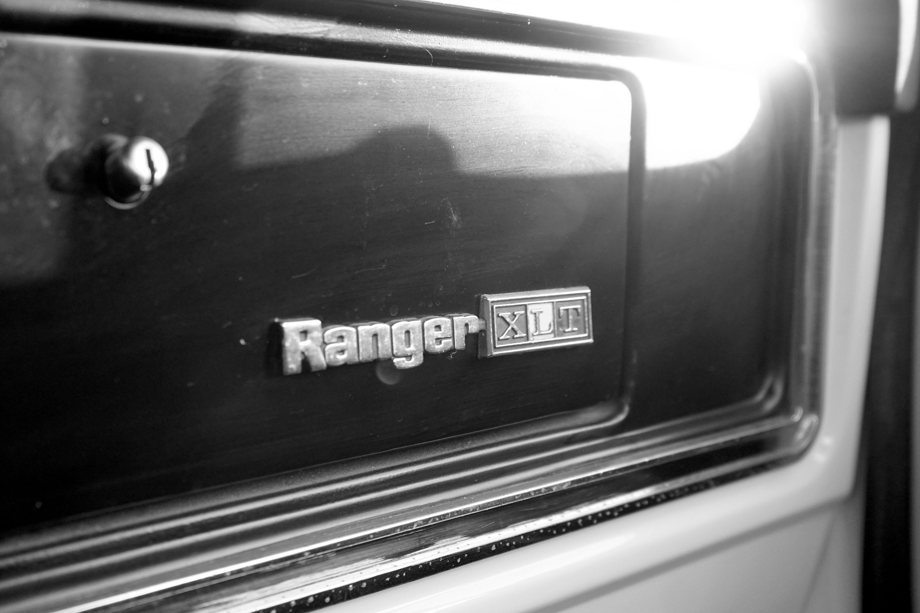 1973 Ford F-250 Highboy Bahama Blue FINE ART PRINT