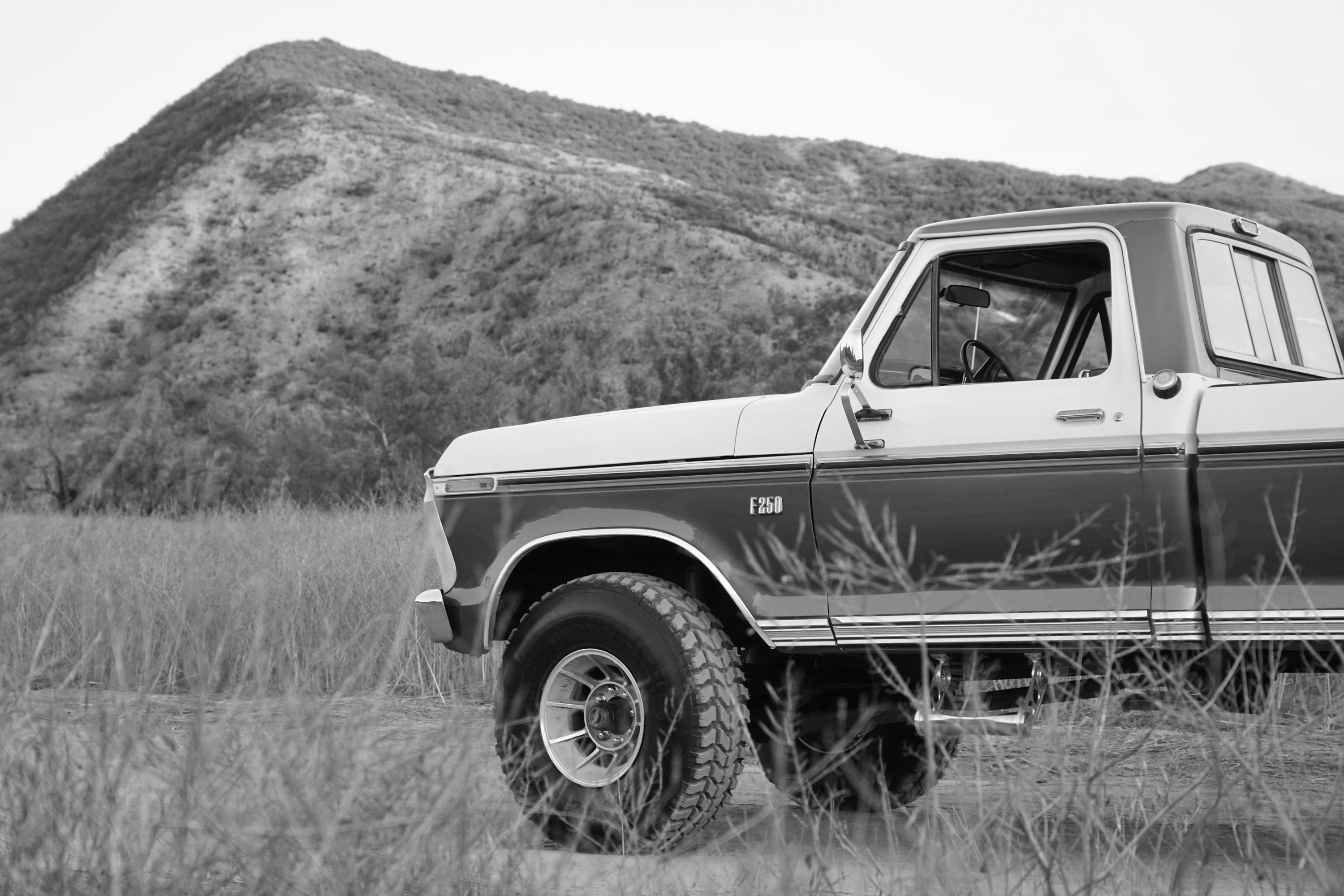 1973 Ford F-250 Highboy Bahama Blue FINE ART PRINT
