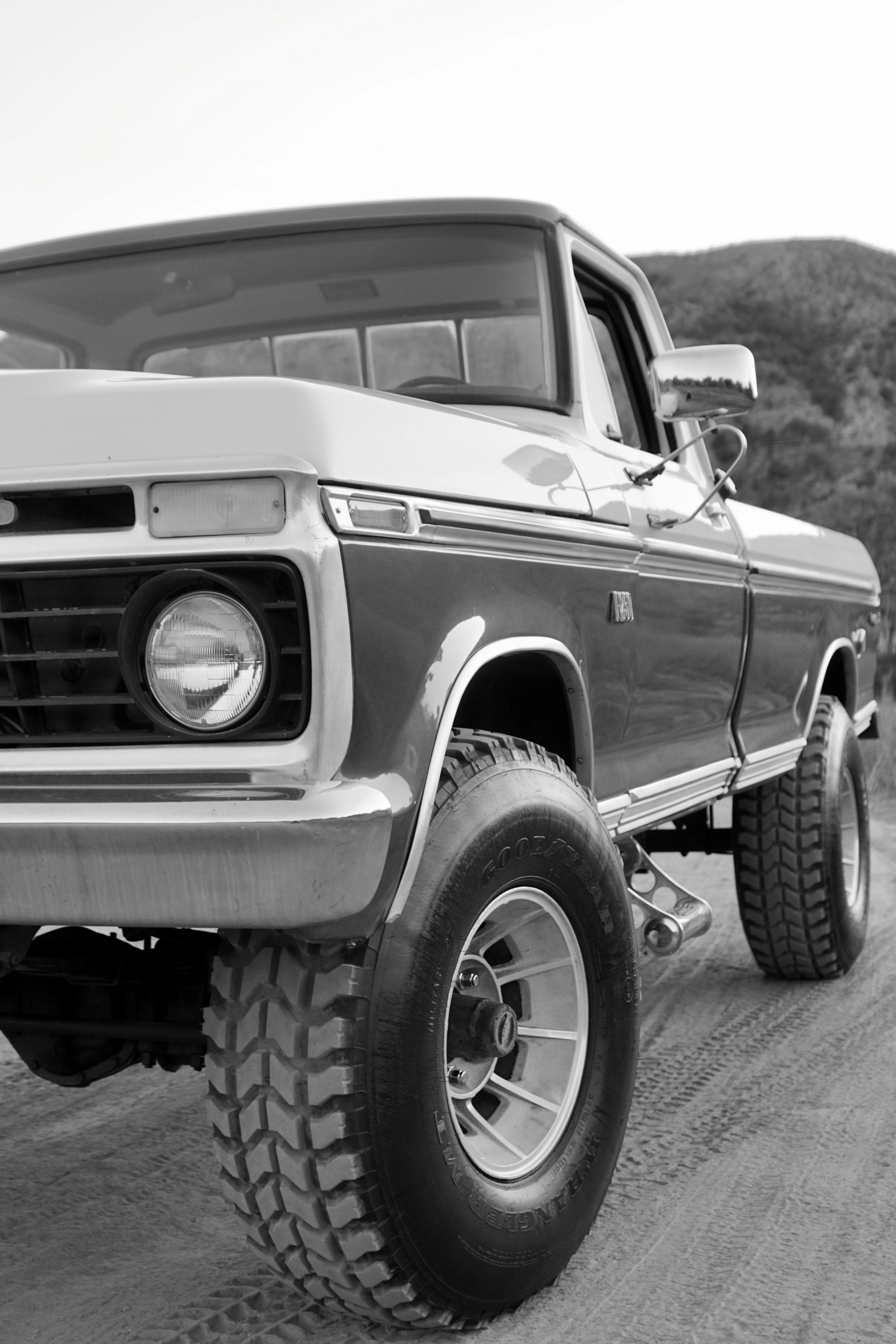 1973 Ford F-250 Highboy Bahama Blue FINE ART PRINT