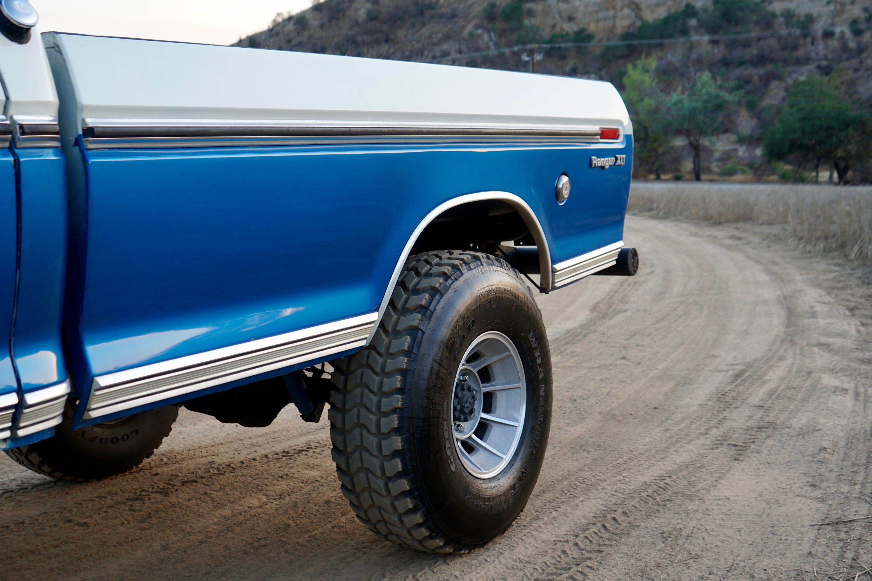 1973 Ford F-250 Highboy Bahama Blue FINE ART PRINT