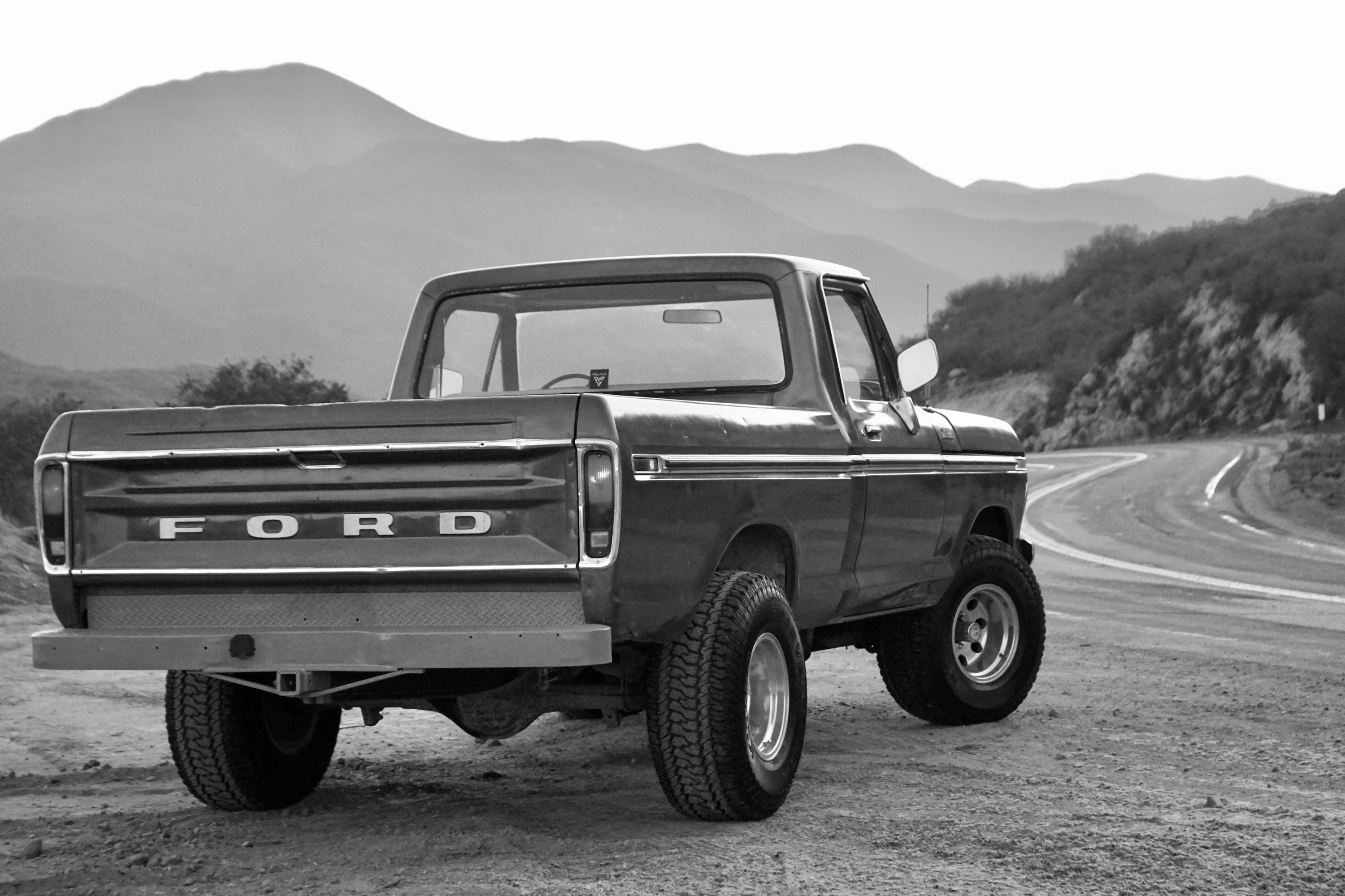 1978 Ford F-150 Short Bed Cinnamon FINE ART PRINT