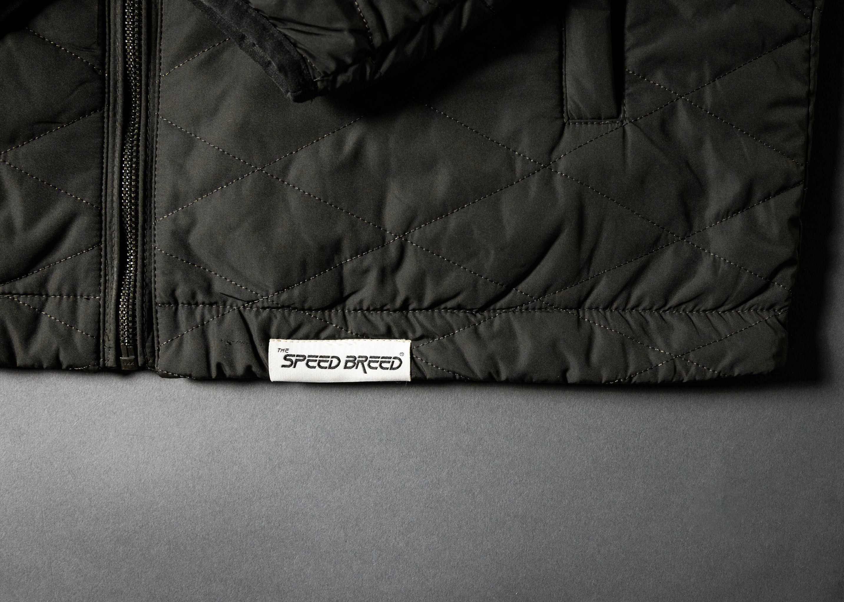 SPEED BREED PREMIUM REVERSIBLE QUILTED PUFFER JACKET (Dark Olive/Navy)