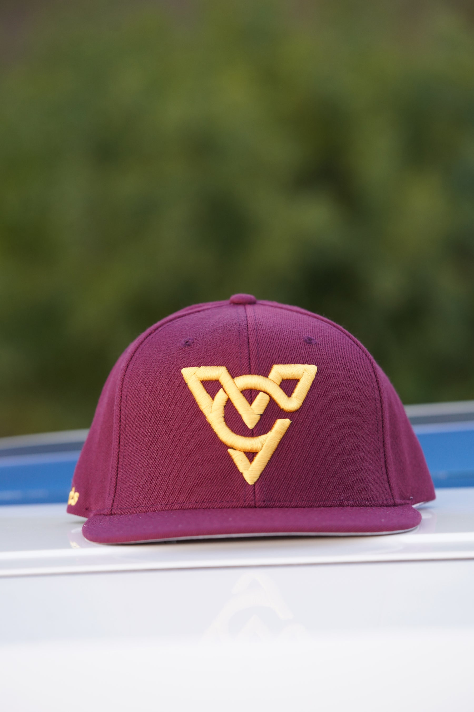 VC PUFF HAT (Maroon/Gold Puff)