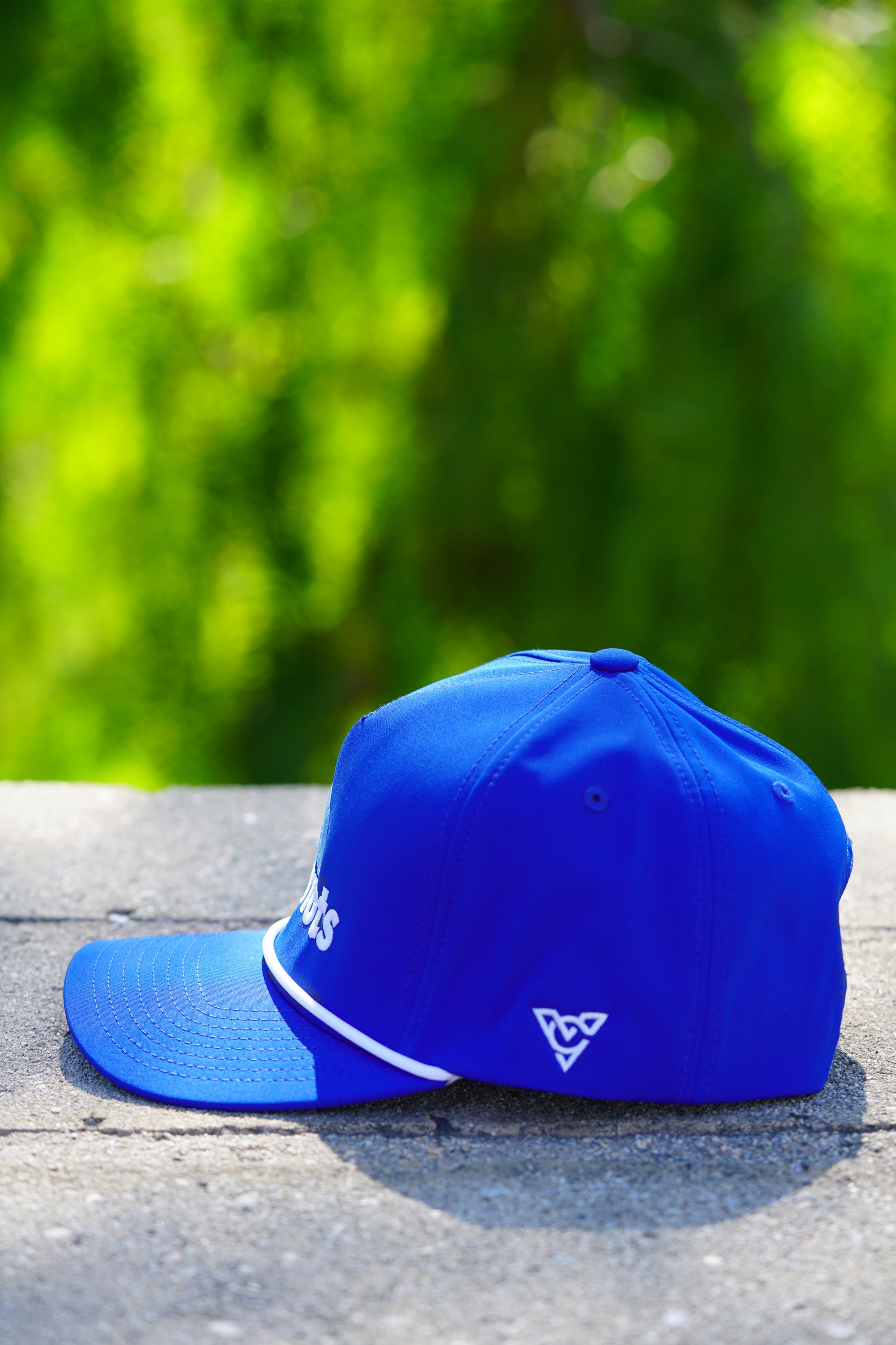 ZEPHYR WEEKENDER HAT (Royal/White/Baby Blue)