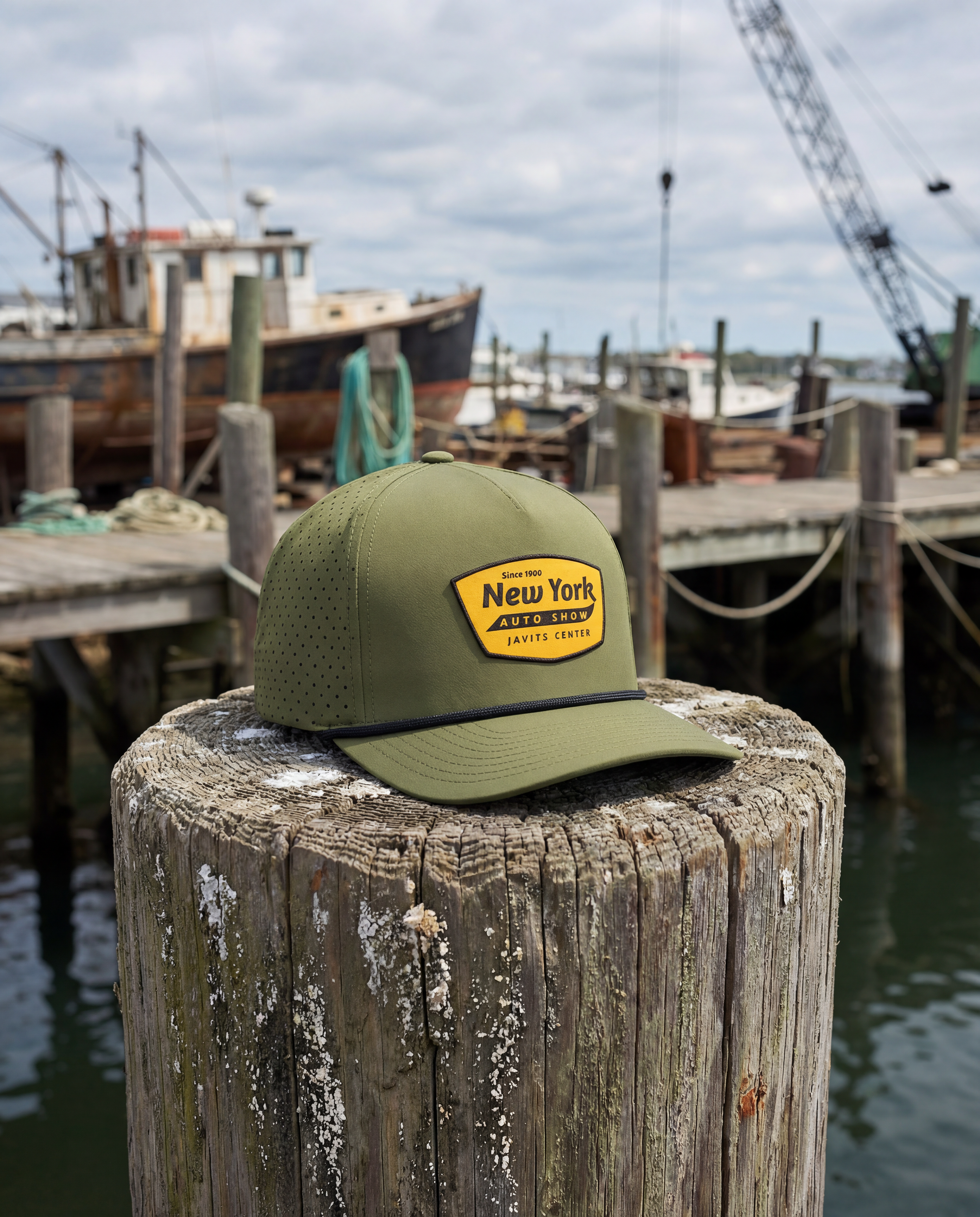 NYIAS26 Javits Center Performance Hat (Moss Green w/ Black Rope)