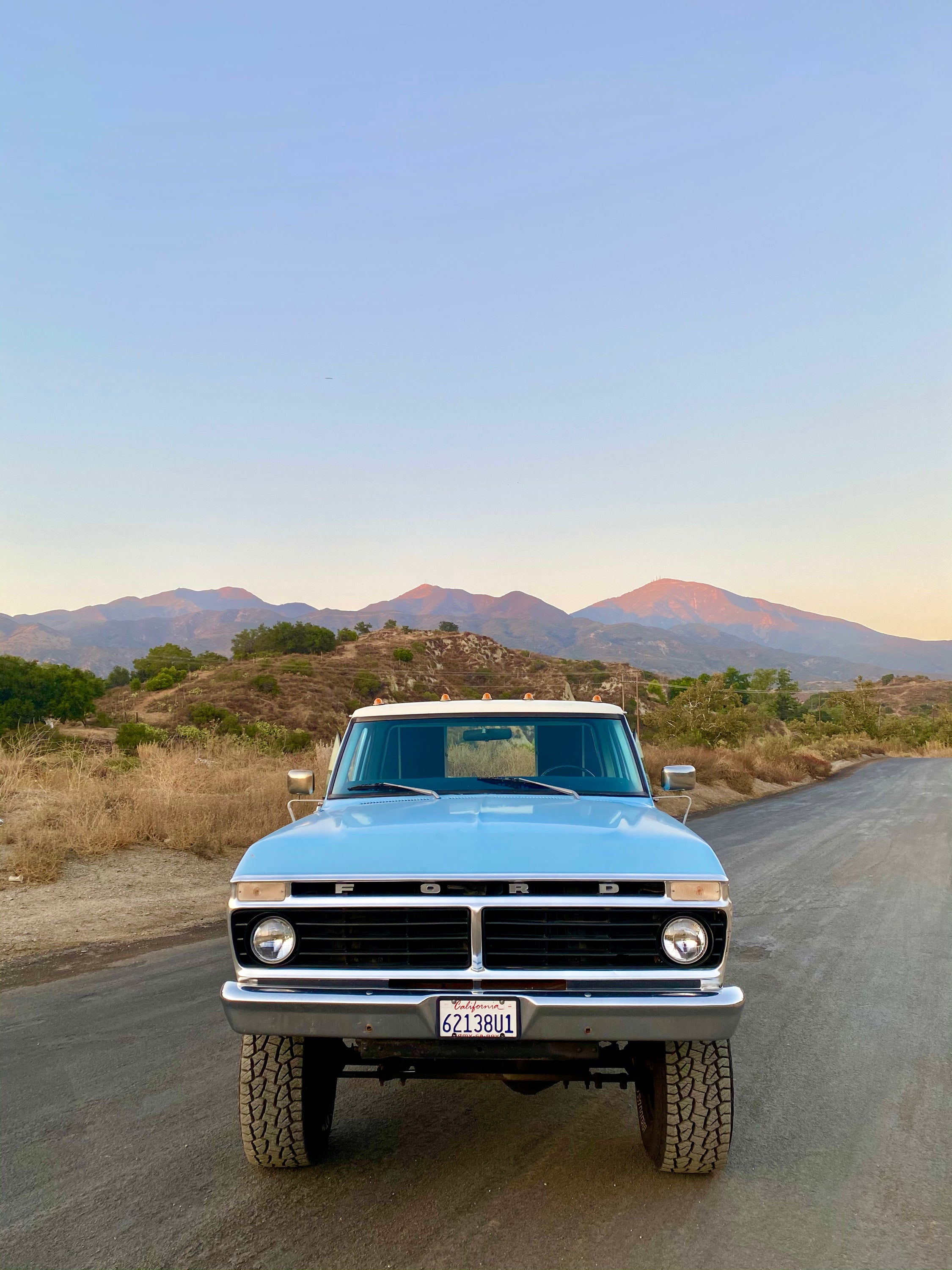 1975 Ford F-250 Highboy Wind Blue FINE ART PRINT